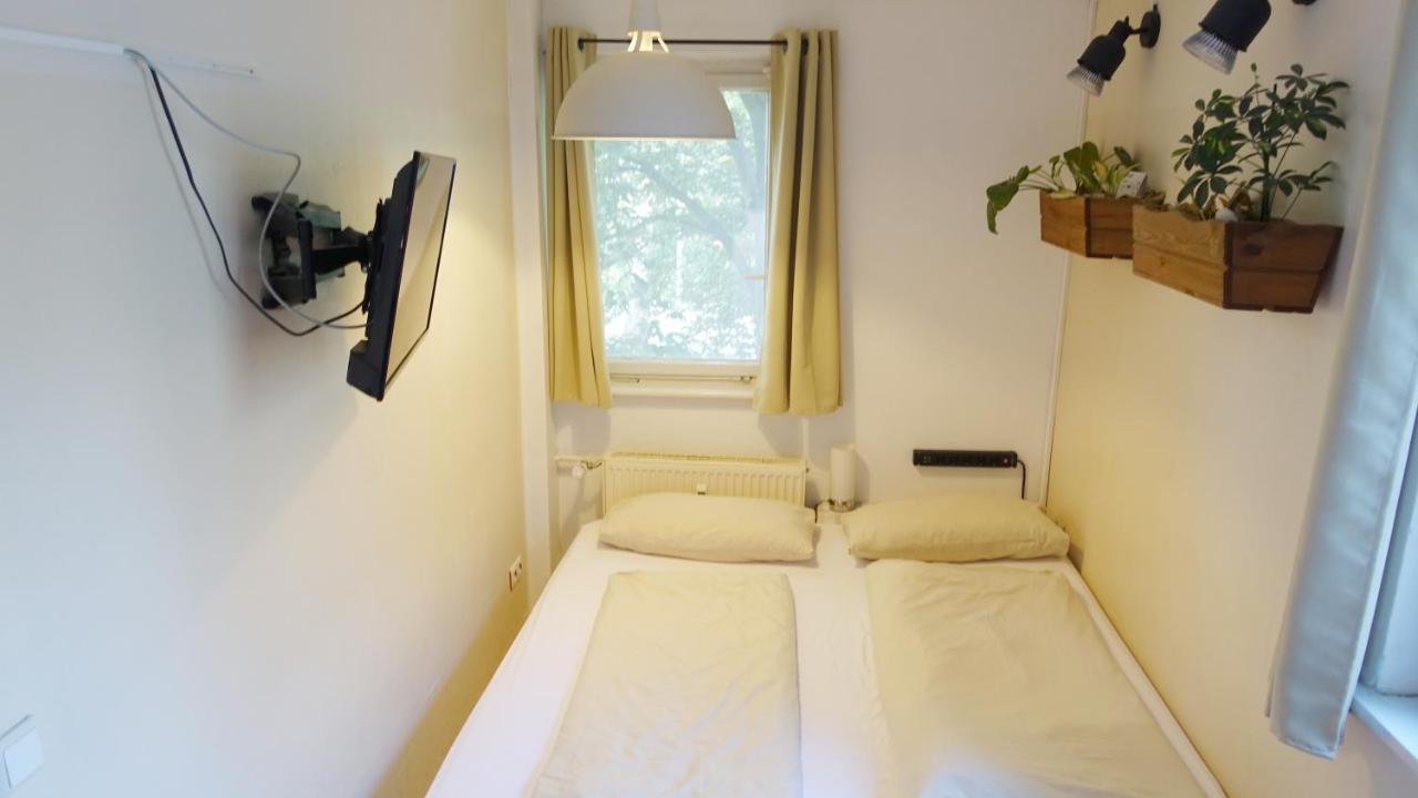1 Zimmer In Wohngemeinschaft, Netflix, Premium Kabelfernsehen, Kueche Apartman Berlin Kültér fotó